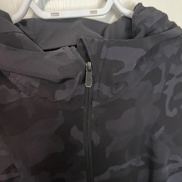 Lululemon Pack it Up Jacket ✨ - Picture 3 of 7